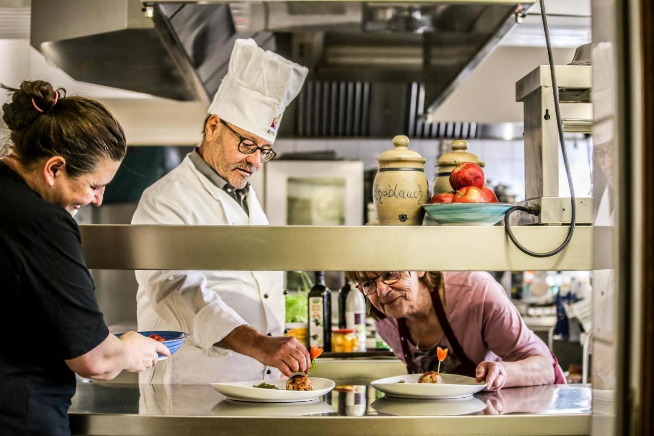 Landhotel Am Wenzelbach Pruem Ngoại thất bức ảnh