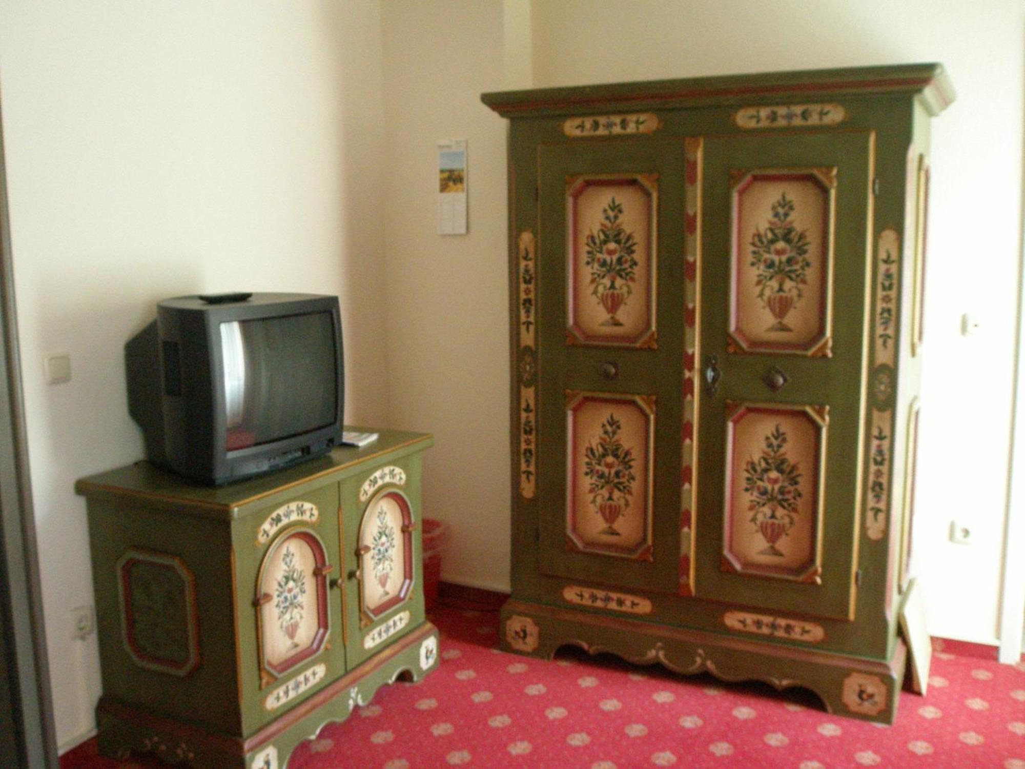 Landhotel Am Wenzelbach Pruem Phòng bức ảnh