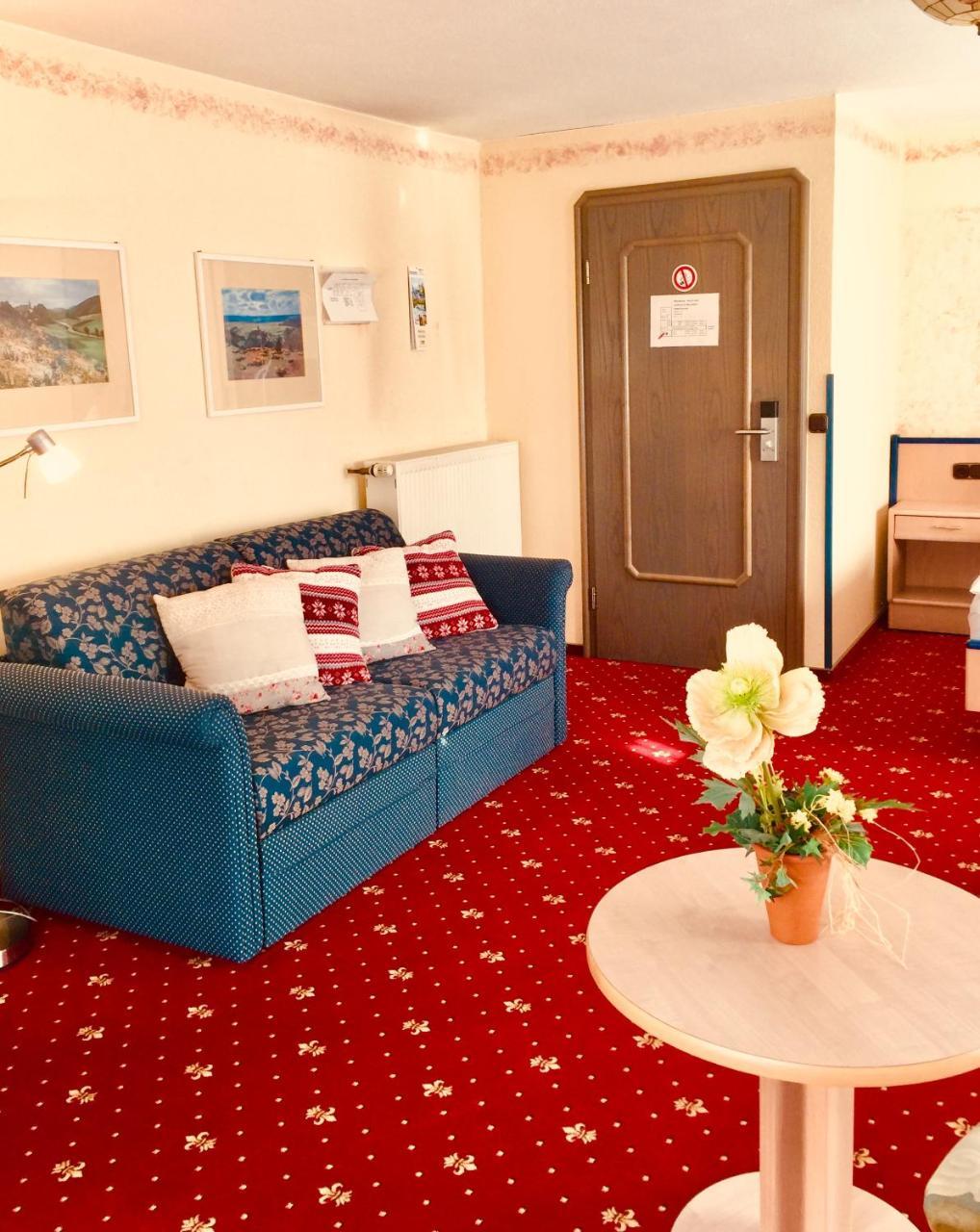 Landhotel Am Wenzelbach Pruem Ngoại thất bức ảnh